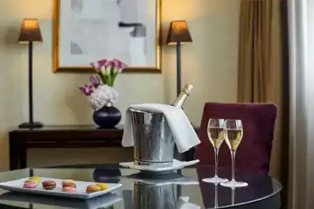 Warwick Paris (Former Warwick Champs-Elysees)