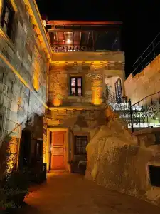 Sarnich Cave Suites - 6