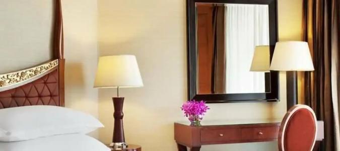 Royal Orchid Sheraton and Towers - 23
