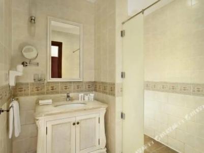 Coral Sea Beach and Aqua Park - 86