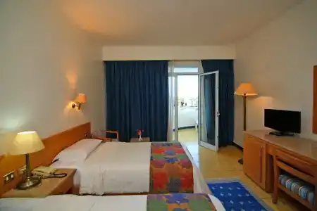 Sharm Reef Resort - 7
