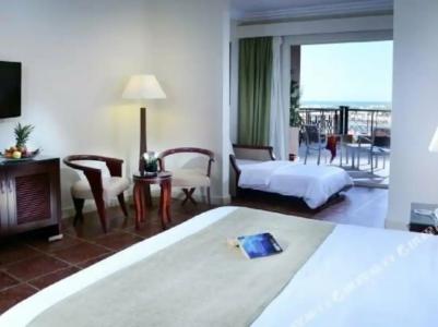 Coral Sea Beach and Aqua Park - 83