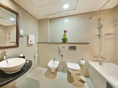 Ramada by Wyndham Dubai Deira - 51