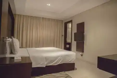 Staybridge Suites Dubai Internet City, an IHG - 79