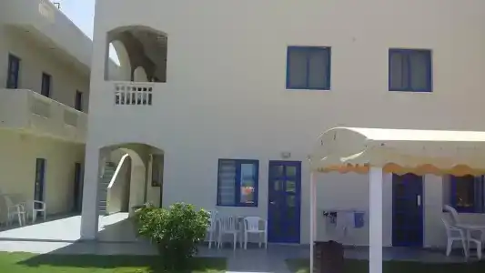 High Beach Resort - 12