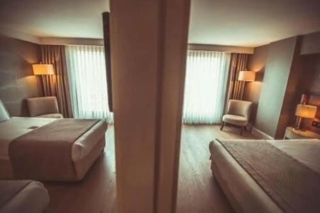 Ramada by Wyndham Istanbul Grand Bazaar - 80