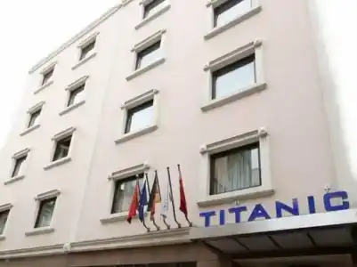 Titanic Comfort Sisli - 8