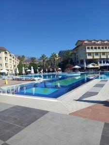 Queen's Park Le Jardin - 27