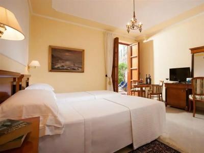 Majestic Palace - 35