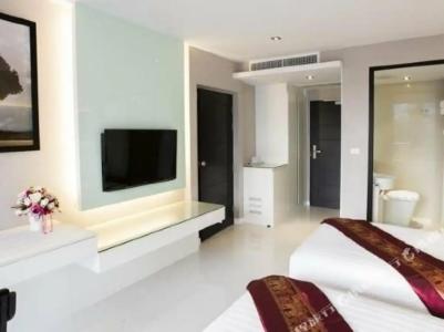 Serenotel Pattaya - 33