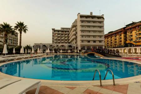 Holiday Garden Resort - 15