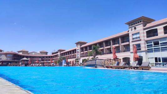 Coral Sea Beach and Aqua Park - 70