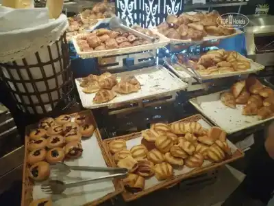 Ramada & Suites by Wyndham Ajman - 51