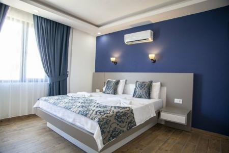 Demyra Boutique - 12