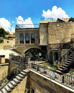 Elegance Cave Suites & Restaurant - 42