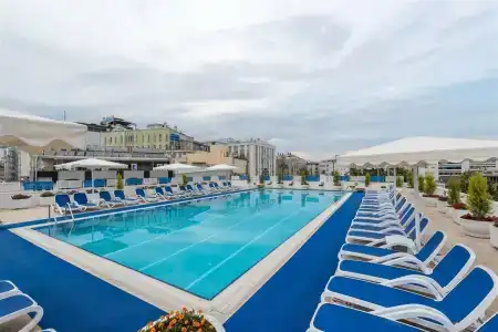 Best Western Plus Khan - 26