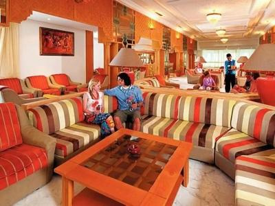 Riviera - Family and couples only - 12