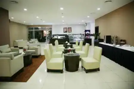 Staybridge Suites Dubai Internet City, an IHG - 43