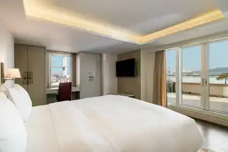 Radisson Blu Bosphorus - 4