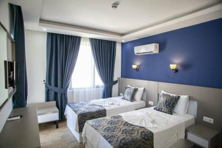 Demyra Boutique - 19