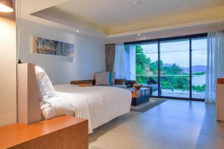 Zenmaya Oceanfront Phuket, Trademark Collection by Wyndham - 11