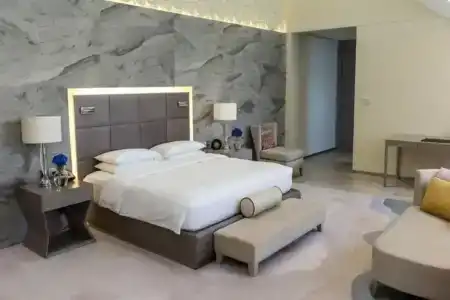 Hyatt Regency Dubai Creek Heights - 35