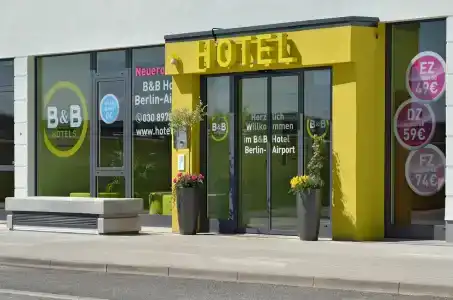 B&B Berlin-Airport - 3