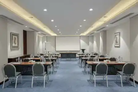 Holiday Inn Cairo Maadi, an IHG