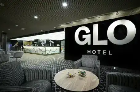 GLO Airport - 39