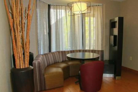 Courtyard Chesapeake Greenbrier - 31