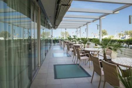 Club House - 85
