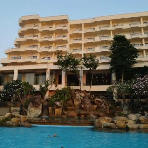 Garden Sea View Resort - 39