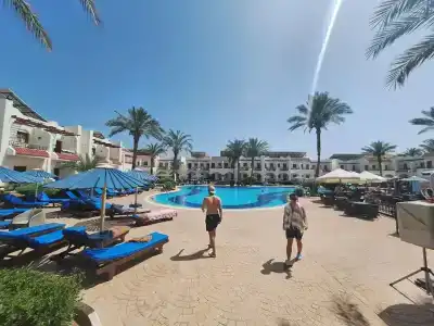 Dive Inn Resort - 86