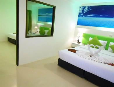 Armoni Patong Beach - 58