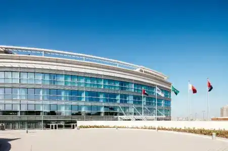 Park Inn by Radisson Dubai Motor City - 36