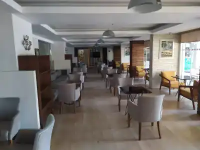 Side Resort Annex - 89