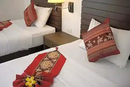 Naithon Beach Mansion - 96