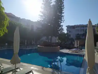 Side Resort Annex - 46