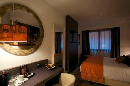 Indigo Madrid - Gran Via, an IHG - 47