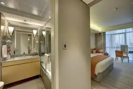 Royal Continental - 59