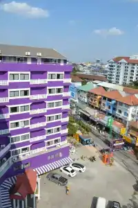 Sawasdee Siam - 5