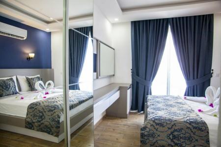 Demyra Boutique - 14