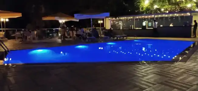 MARBAS SELECT BEACH , Adult Only 14 Plus - 93