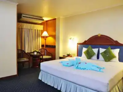 Sabai Inn - 58