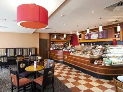 Premier Inn Abu Dhabi Airport (Business Park) - 50