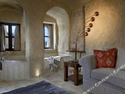 Seraphim Cave Suites & SPA - 29