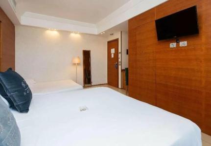 Best Western Maison B - 48