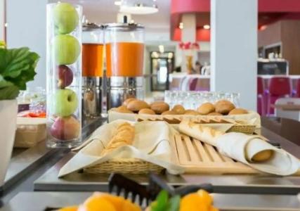 ibis Styles Izmir Bornova - 13
