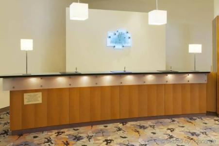 MOXY Berlin Humboldthain Park - 16