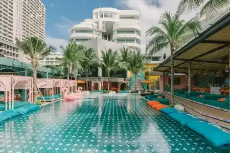 A-One Pattaya Beach Resort - 1